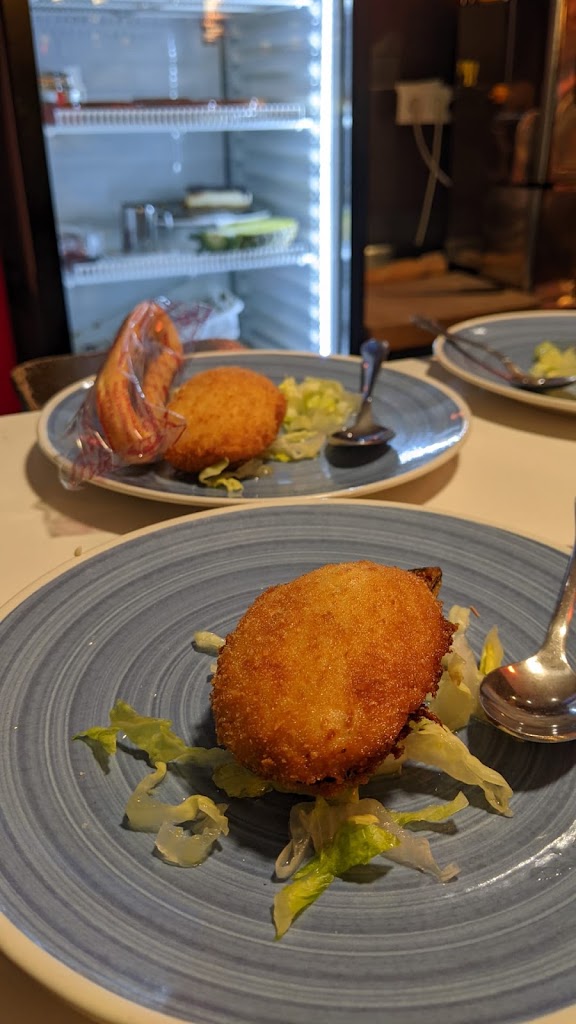 Restaurante Archybal — Comida y bebida