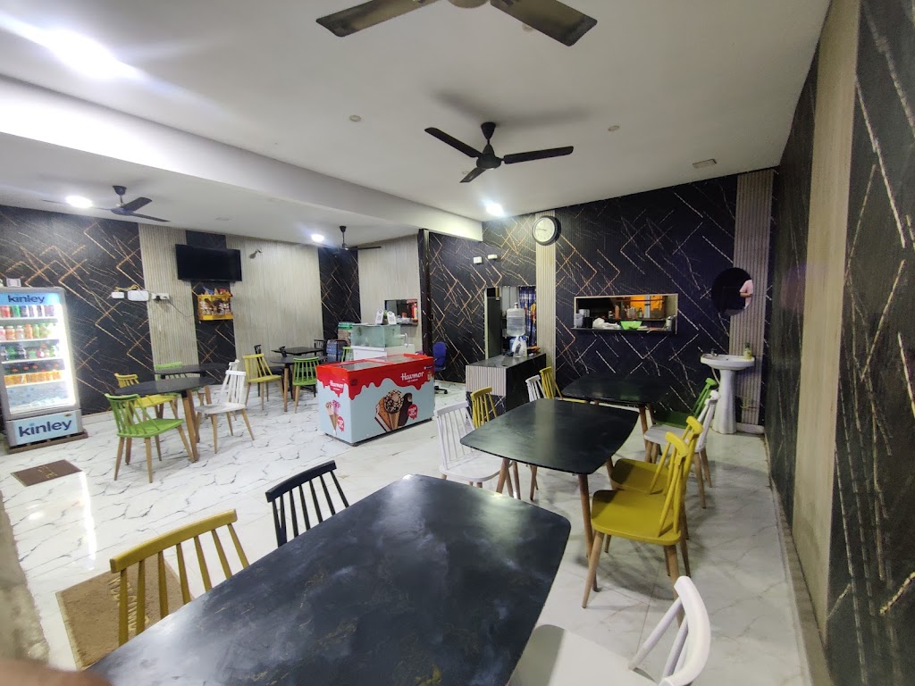 Food Plaza