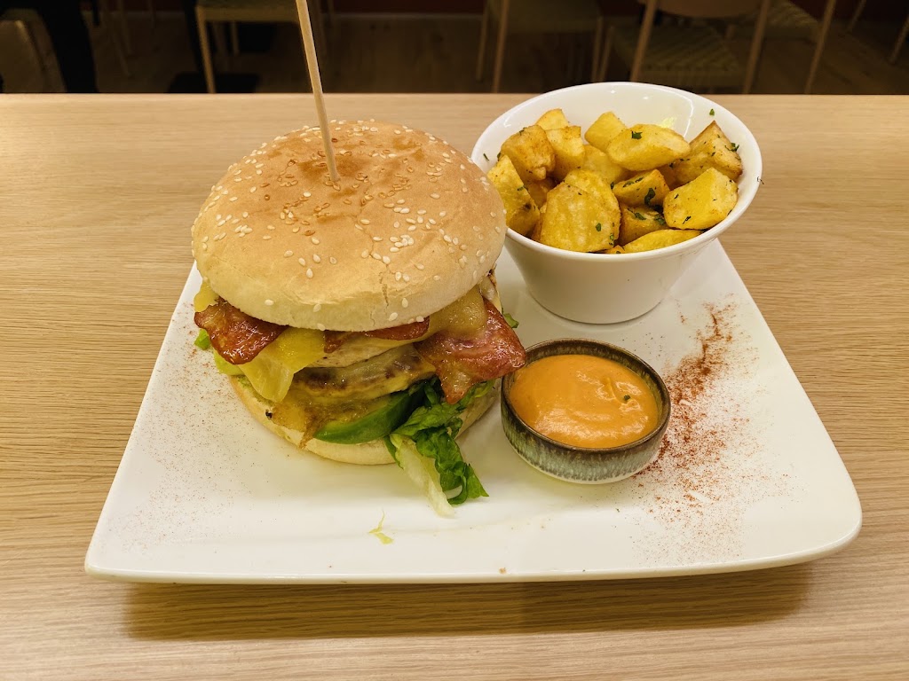 GABEE — Comida y bebida
