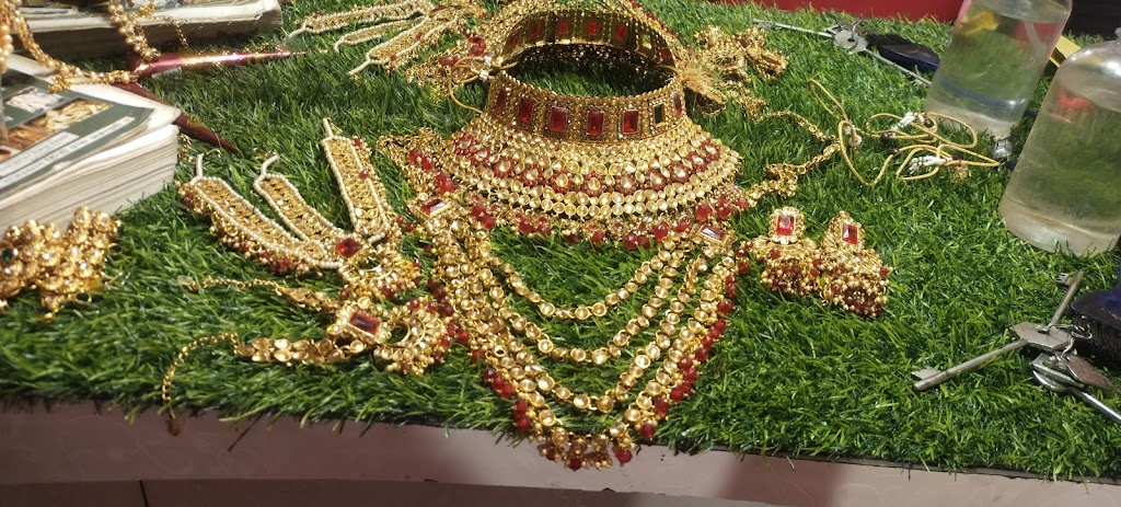 Aaradhya Beauty Parlour