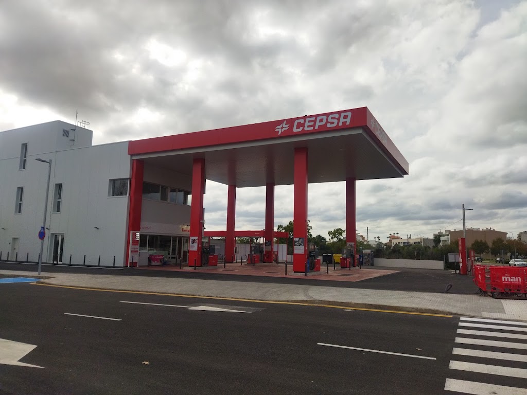 Estacion de servicio Cepsa — Estacion de servicio