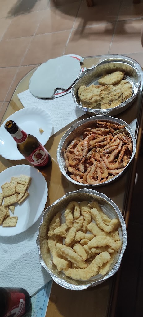 Freiduria Asador Pizzeria Bermudez — Comida y bebida