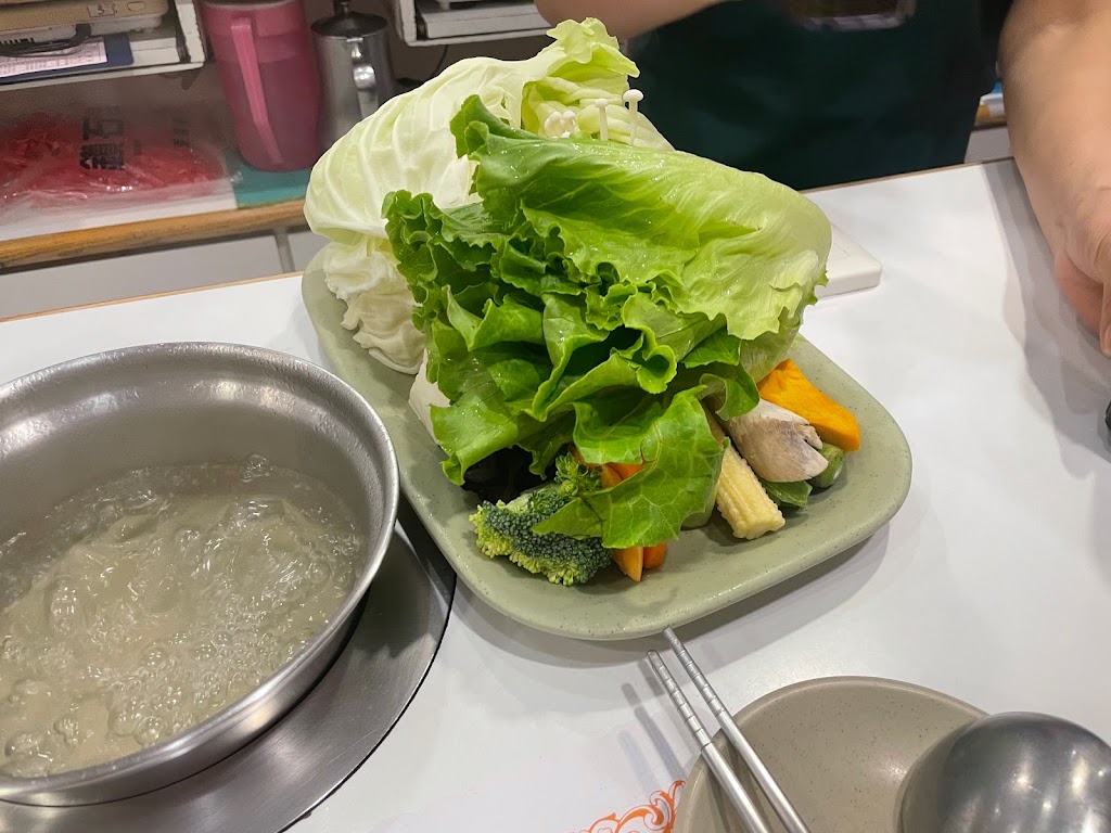 彩葉草日式涮涮鍋 的照片