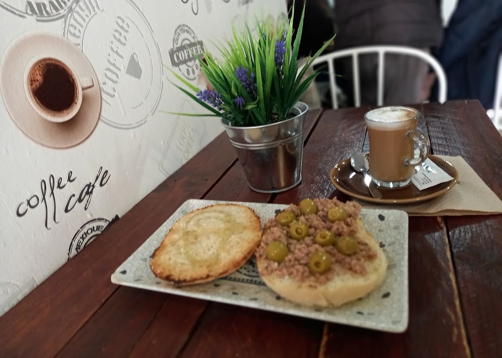 Munay Cafe & Pan — Cafe
