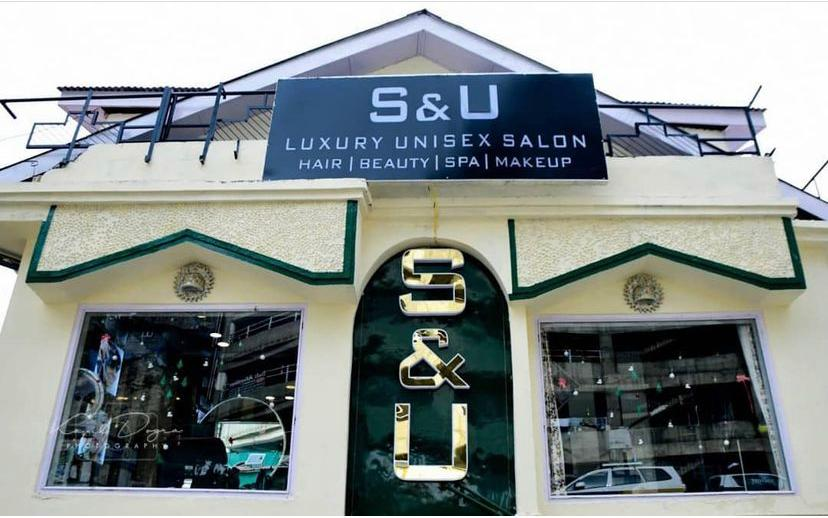 S U Professional Luxury Unisex Salon