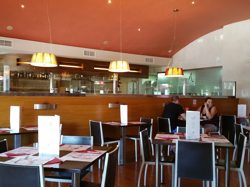 Restaurante Pizzeria Vesubio — Ambiente