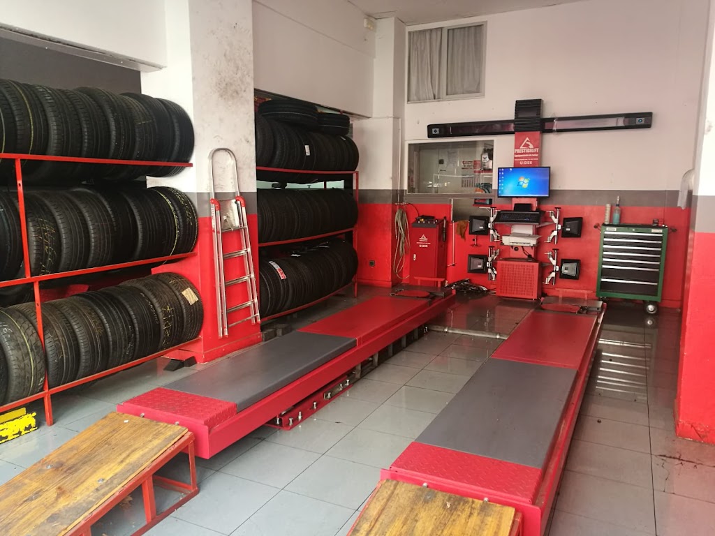 TALLER NEUMATICOS MAUFER