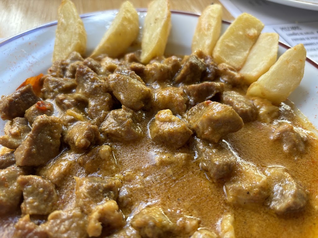 Galvez — Pollo al curri