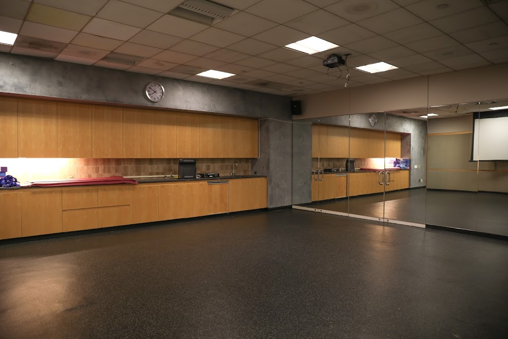  CompleteBody Financial District