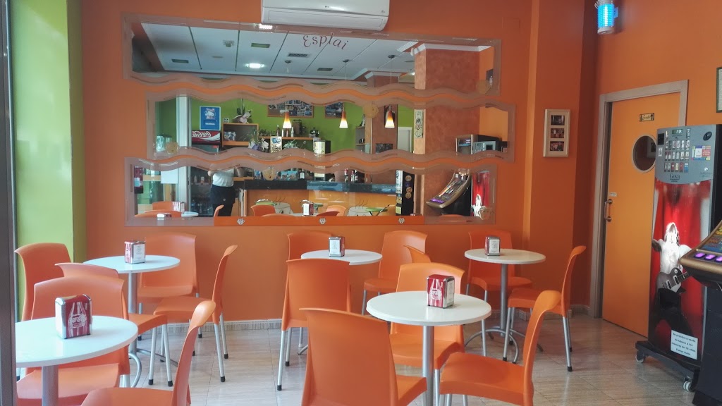 Cafeteria Esplai — Ambiente