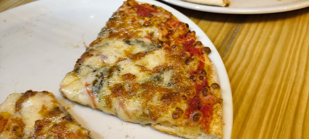 Pizzerias Carlos — Pizza