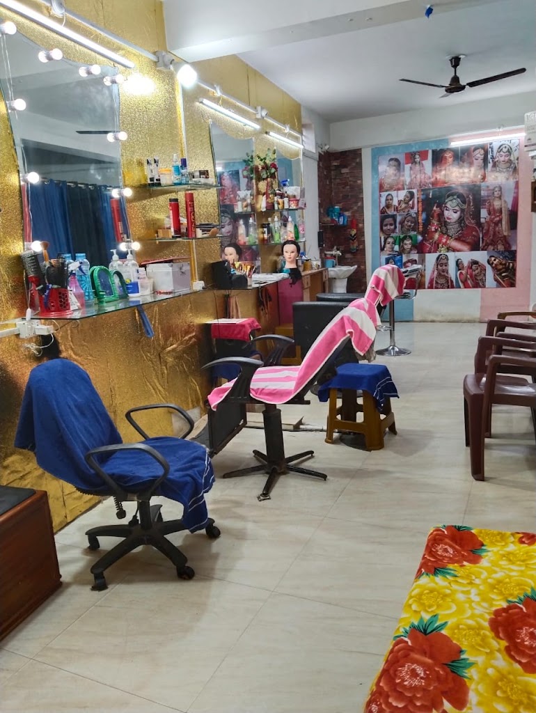 Suman Beauty Parlor