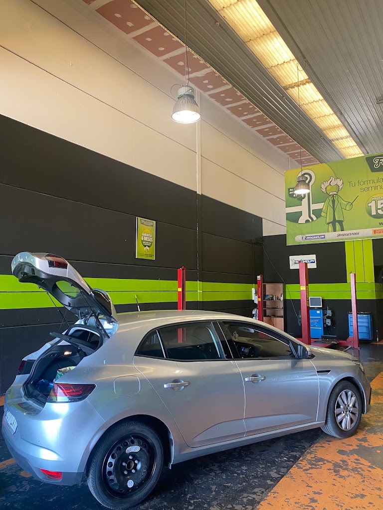 FORMULA RUEDA — Interior