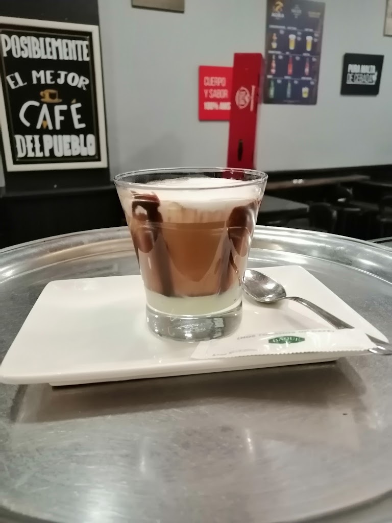 Cafe bar Nicky — Cafe