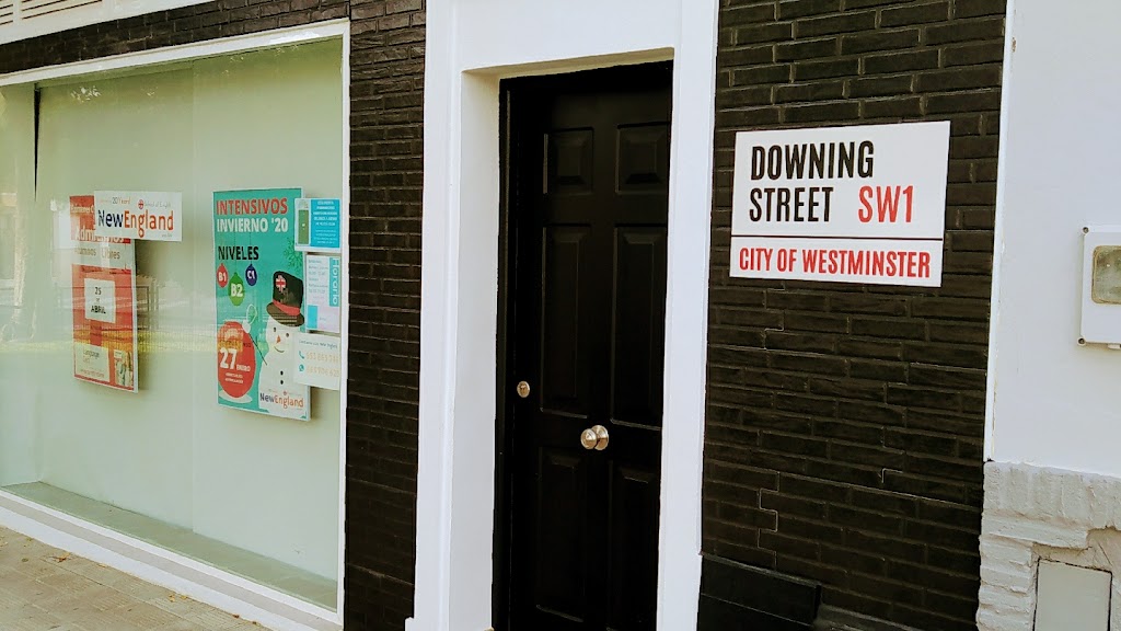 Academia Ingles New England School of English