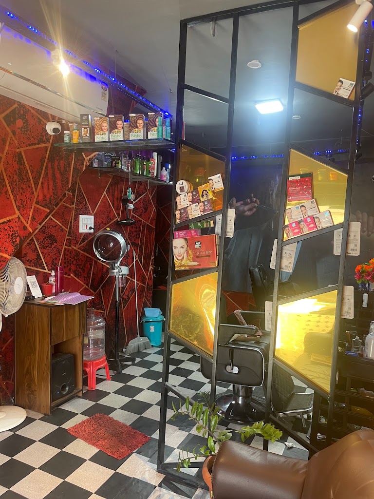 Divine Mens Beauty Parlour