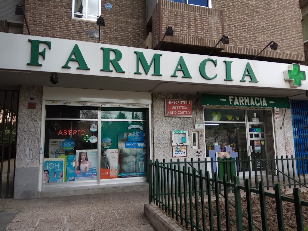 Farmacia Arraiz Barron, Ana