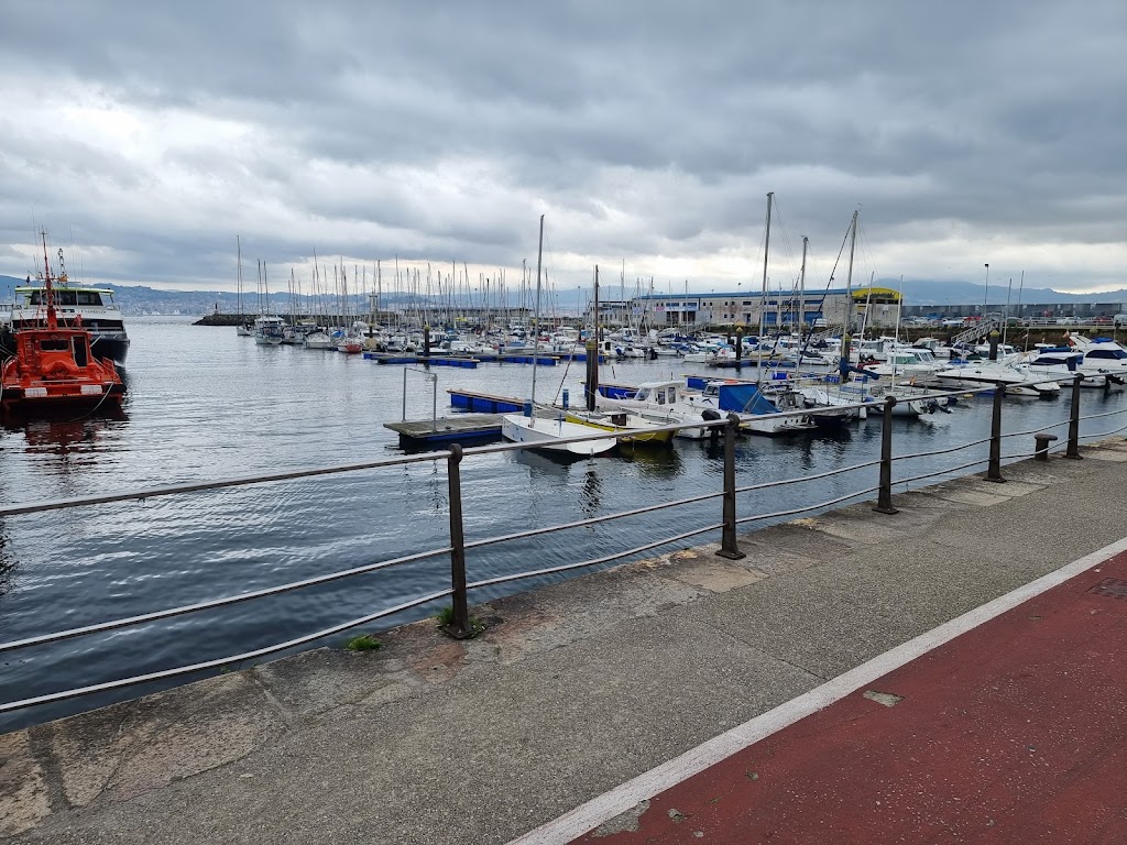 Aparcamento Porto de Cangas (gratuito)
