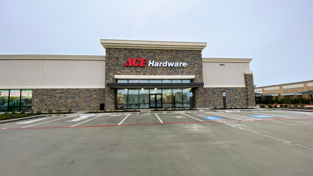 League City Ace Hardware