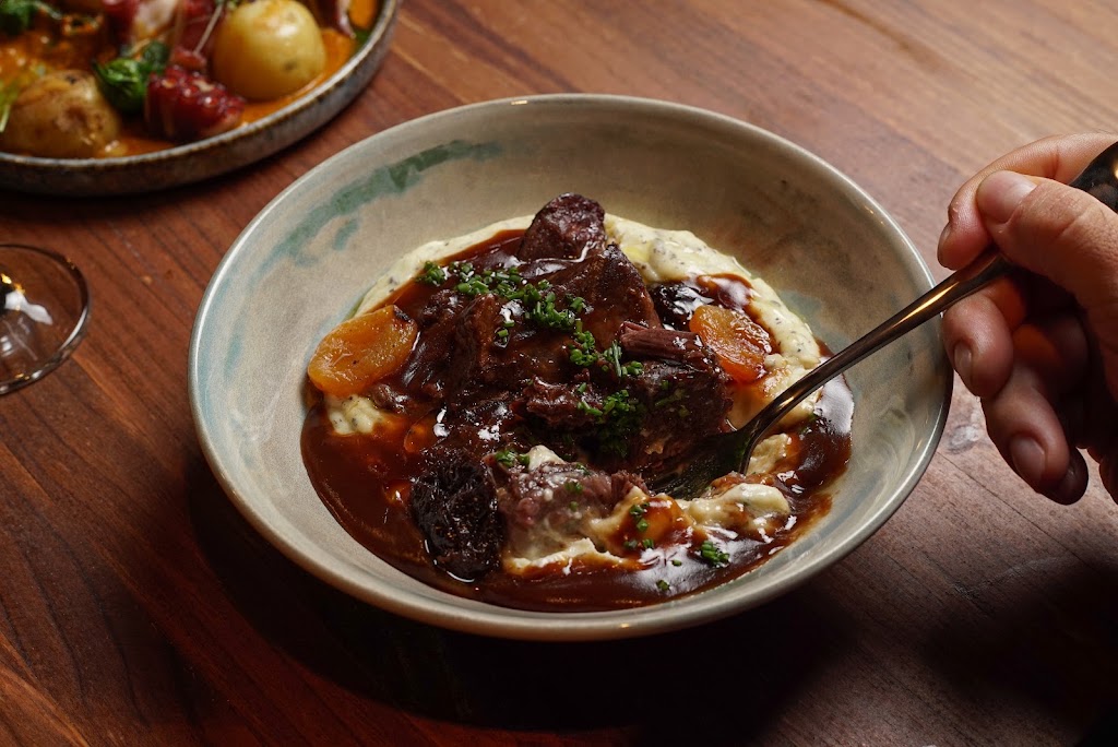 Abanic Restaurant — Comida y bebida