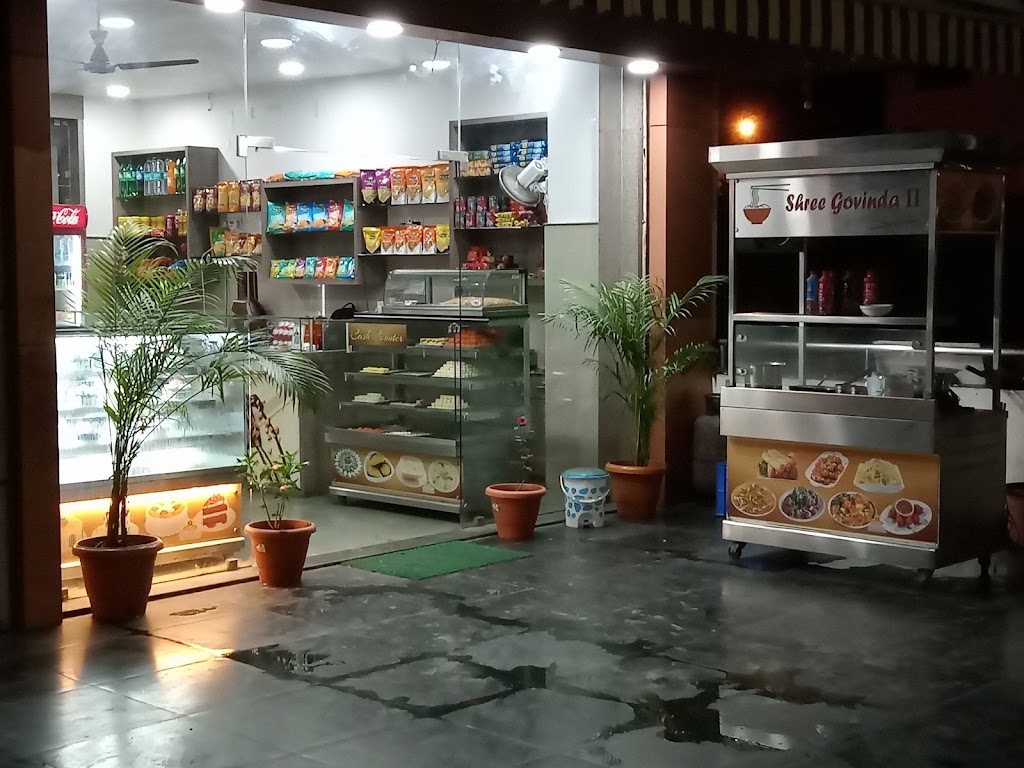 Shree Govinda Restaurant 2