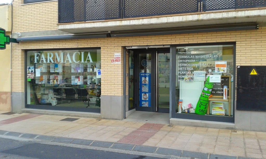 FARMACIA PINSEQUE (MARTA GUITART)