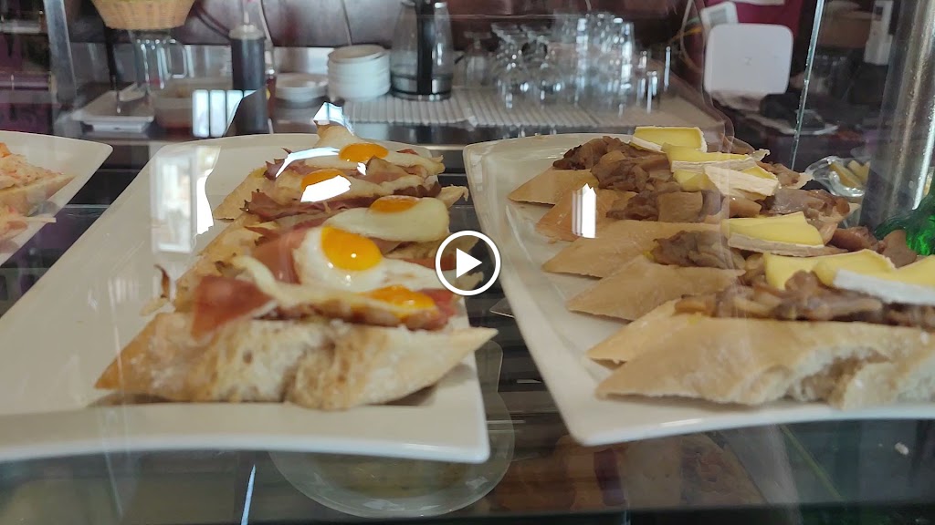 La Ermita Tapas Bar — Videos