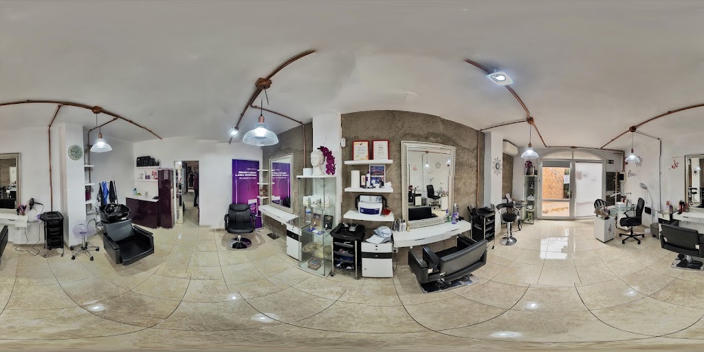 Beauty Star — Interior