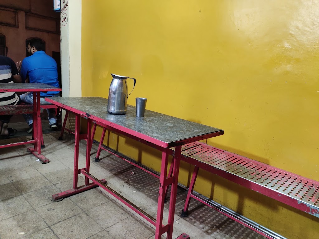 Shree Mata Tea Center Caatt Bhnddaar