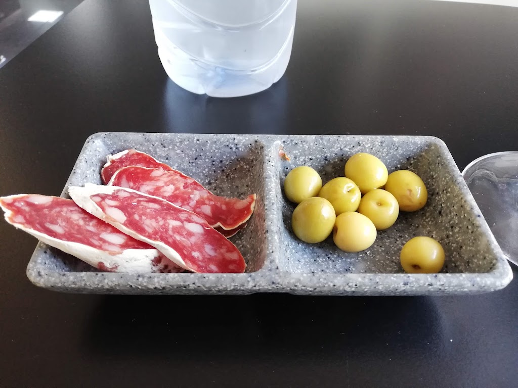 Restaurant El Secret — Comida y bebida