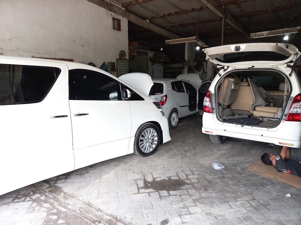 Servis ac mobil "Udien Jaya AC Mobiel"
