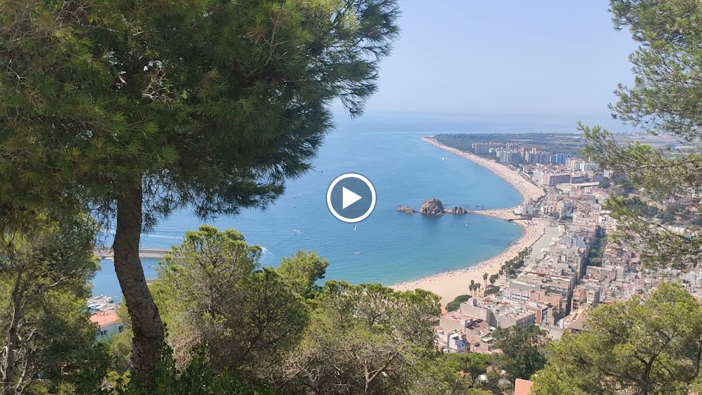 Aparcament al Castell de sant Joan