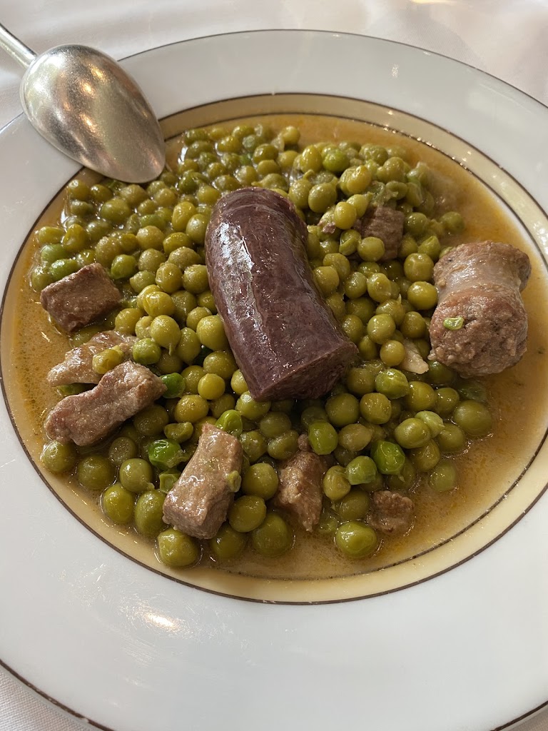 Restaurante Hispania — Comida y bebida
