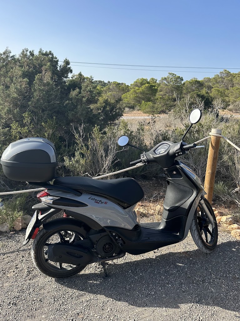 YES MOBILITY IBIZA - Alquiler de coche y moto