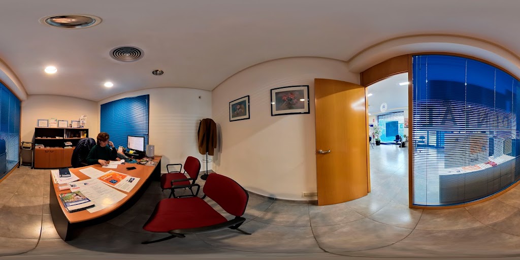 AXA Oficina Seguros Ove Mediadores de Seguros (Onda) - Agencia Exclusiva — Street View y 360deg