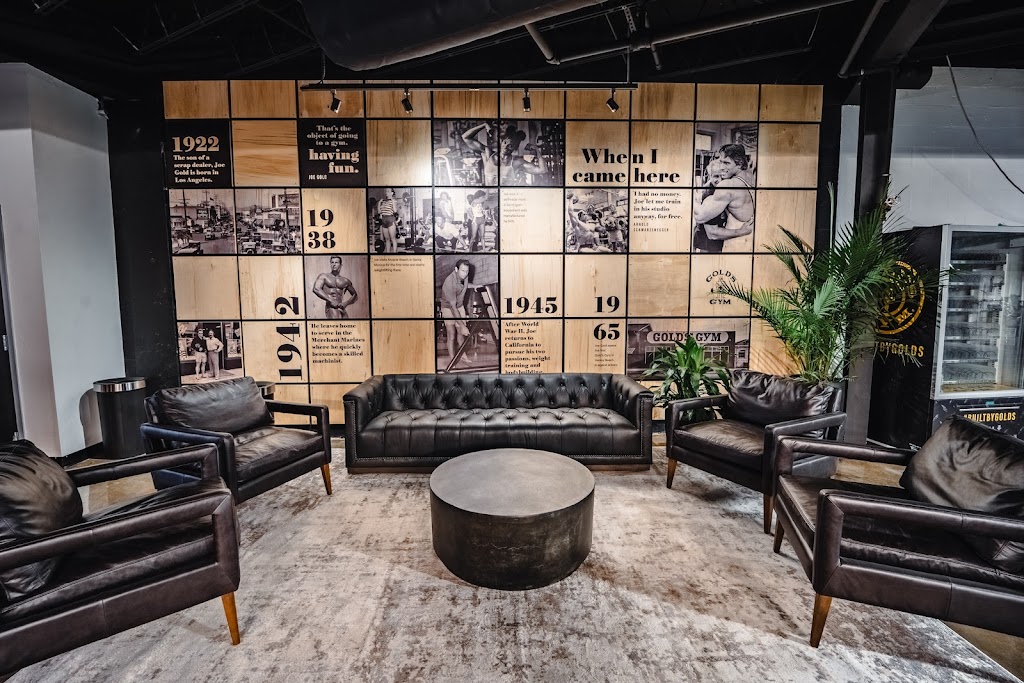  Gold's Gym Tampa (Gas Worx)