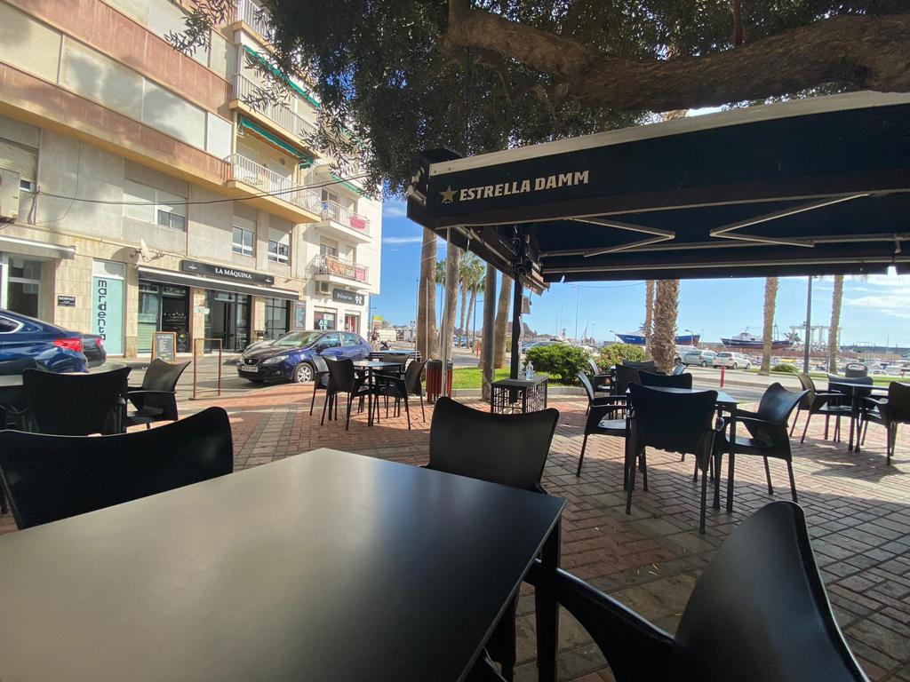 Restaurante - Bar LA MAQUINA