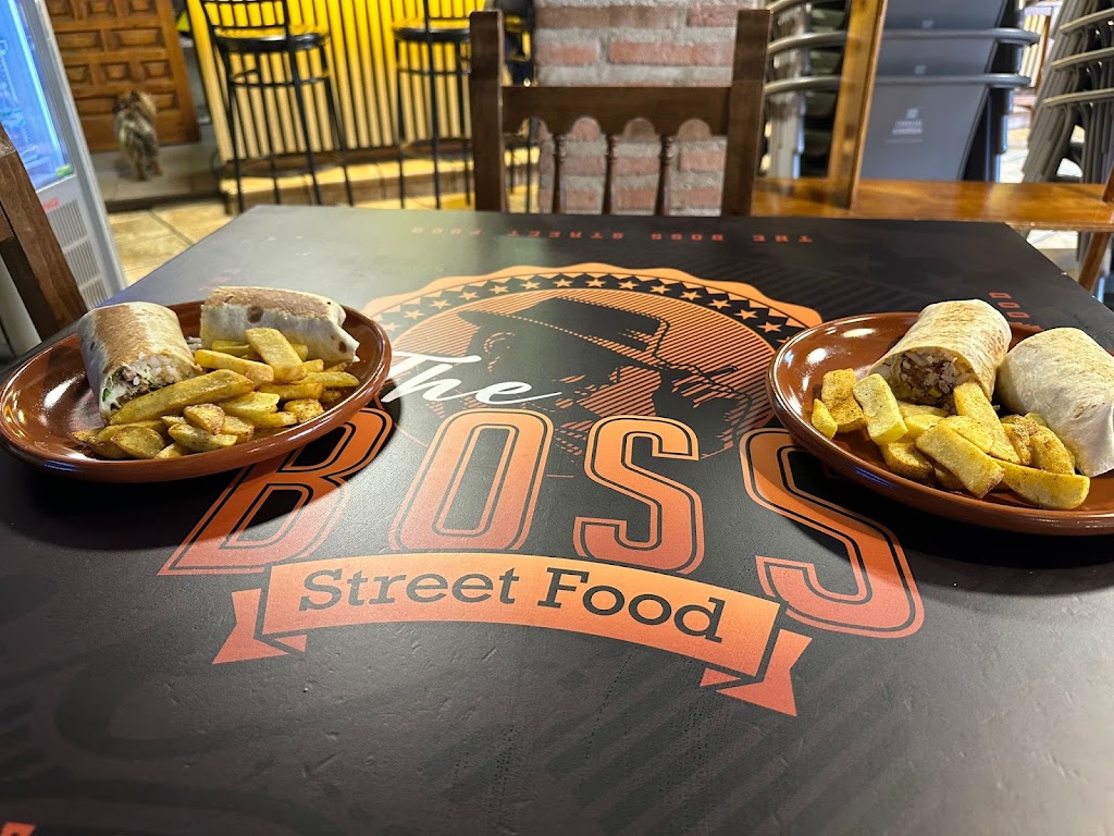 The boss street food — Comida y bebida