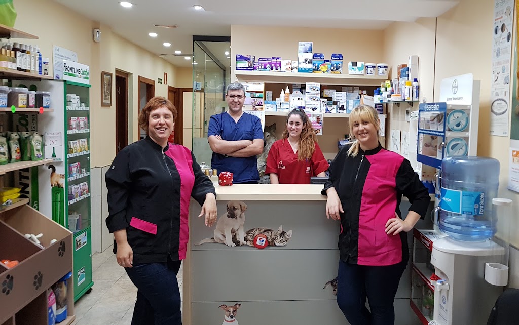 Posa'l Be Clinica Veterinaria y peluqueria canina y felina — Del propietario