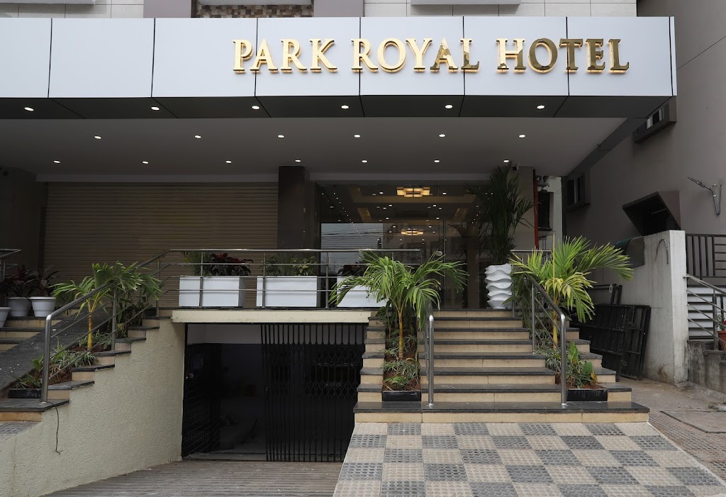 Park Royal Hotel