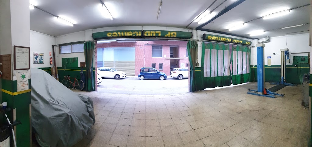 Talleres Alan Badalona — Interior