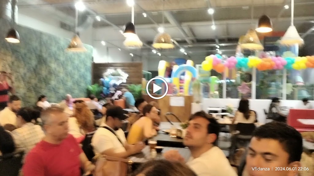 Amazonia Restaurante Park — Videos