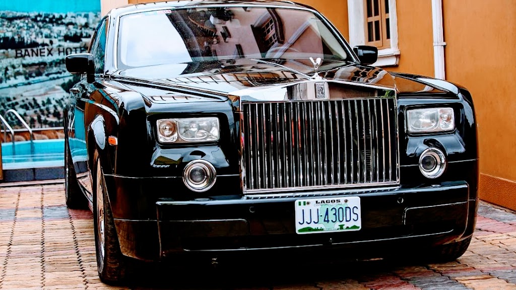 OMNI CAR RENTALS em Lagos