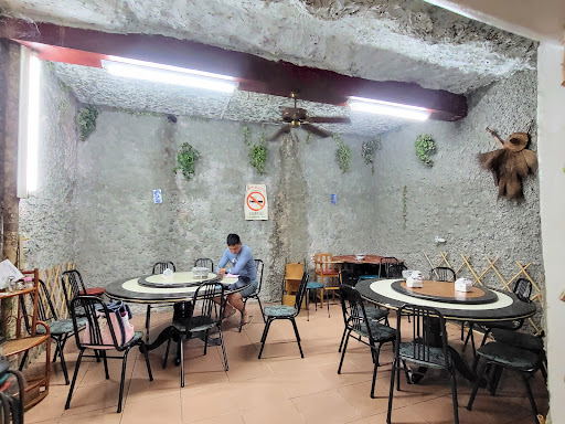 山洞餐廳-珍英小吃部 的照片