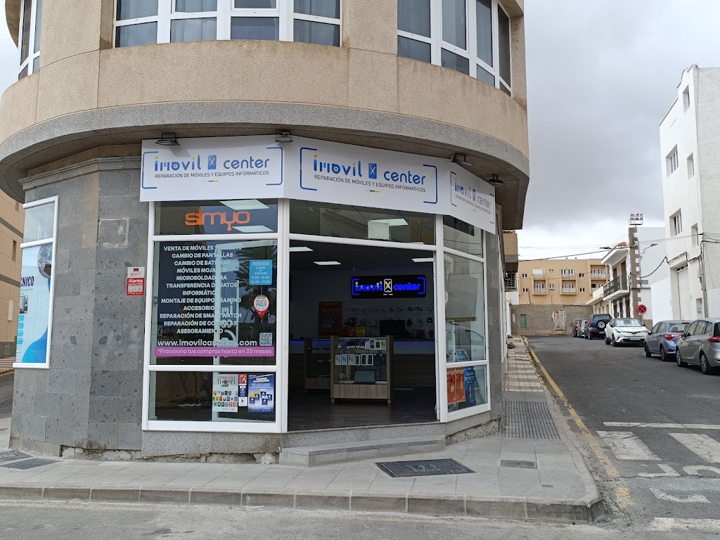 iMovil Center — Exterior