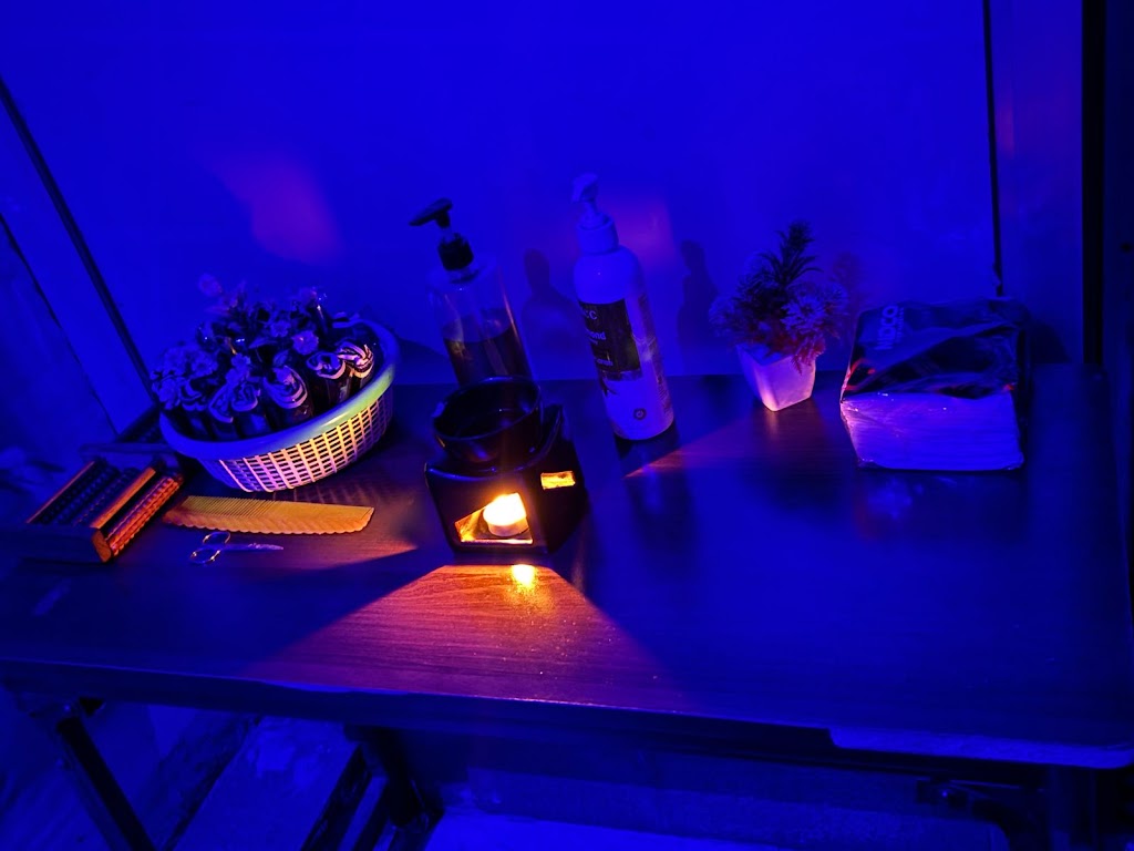 A one scissor art and spa