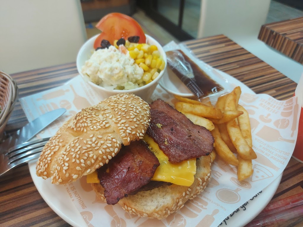 LAYA BURGER CHANGHUA 的照片