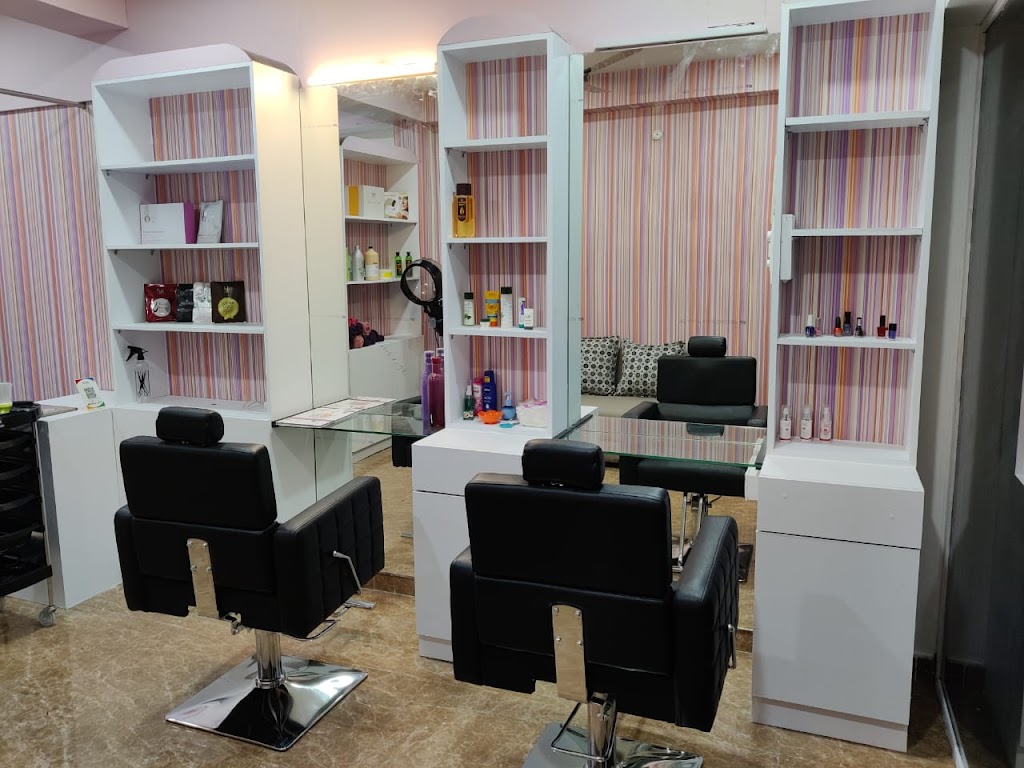 La Soul Beauty Lounge Exclusive For Women