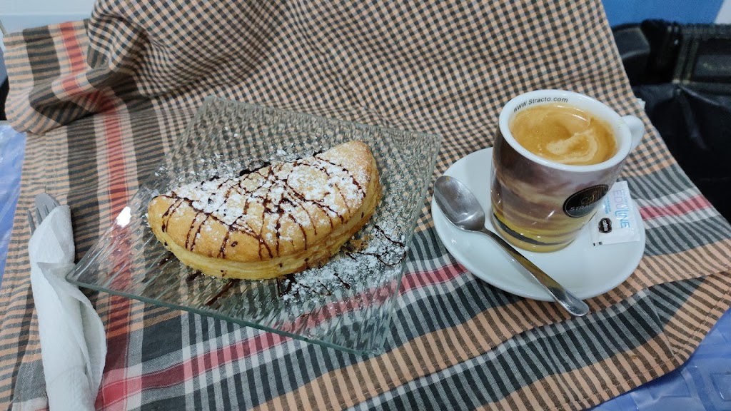 Dessig Cafeteria — Cafe
