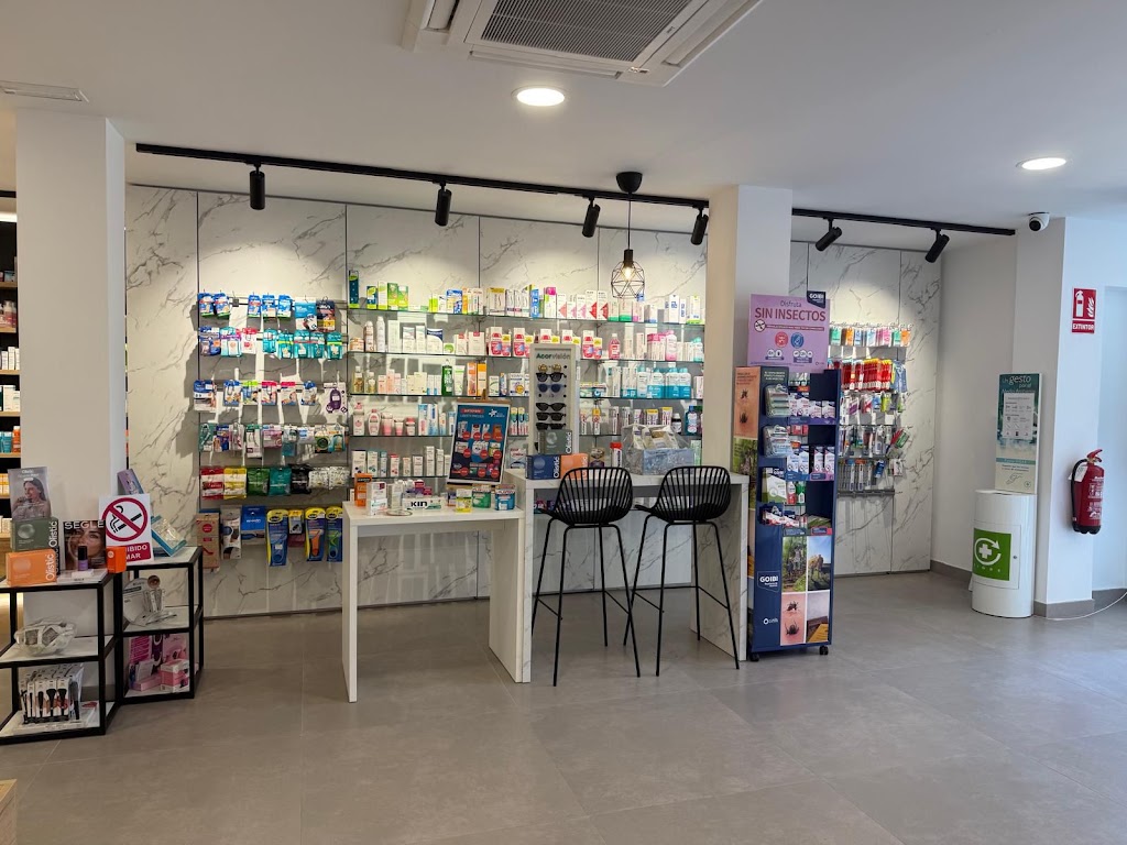 FARMACIA ELISA GIL DE REBOLENO ROSELLO — Del propietario